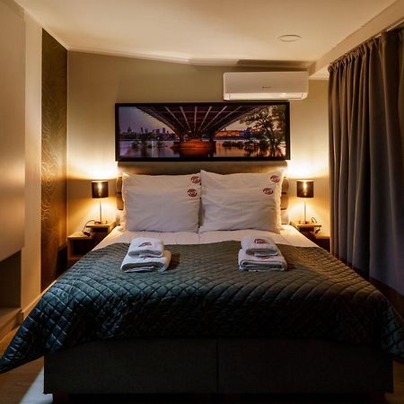 Kamienica No 111A Warsaw Airport Lejlighedshotel Eksteriør billede