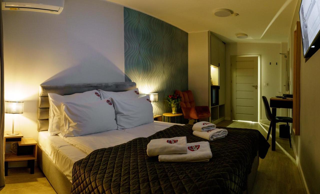 Kamienica No 111A Warsaw Airport Lejlighedshotel Eksteriør billede