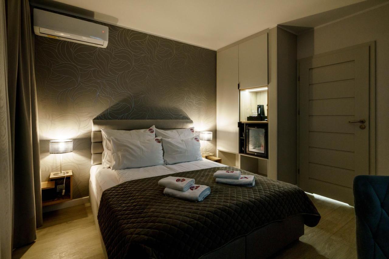 Kamienica No 111A Warsaw Airport Lejlighedshotel Eksteriør billede