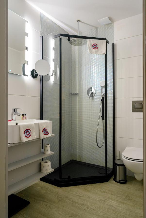 Kamienica No 111A Warsaw Airport Lejlighedshotel Eksteriør billede
