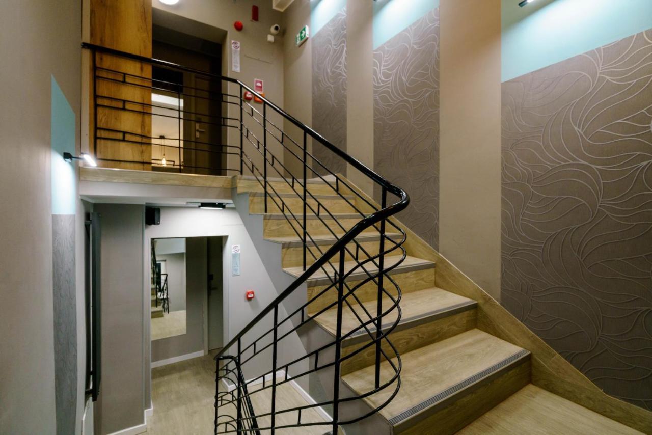 Kamienica No 111A Warsaw Airport Lejlighedshotel Eksteriør billede
