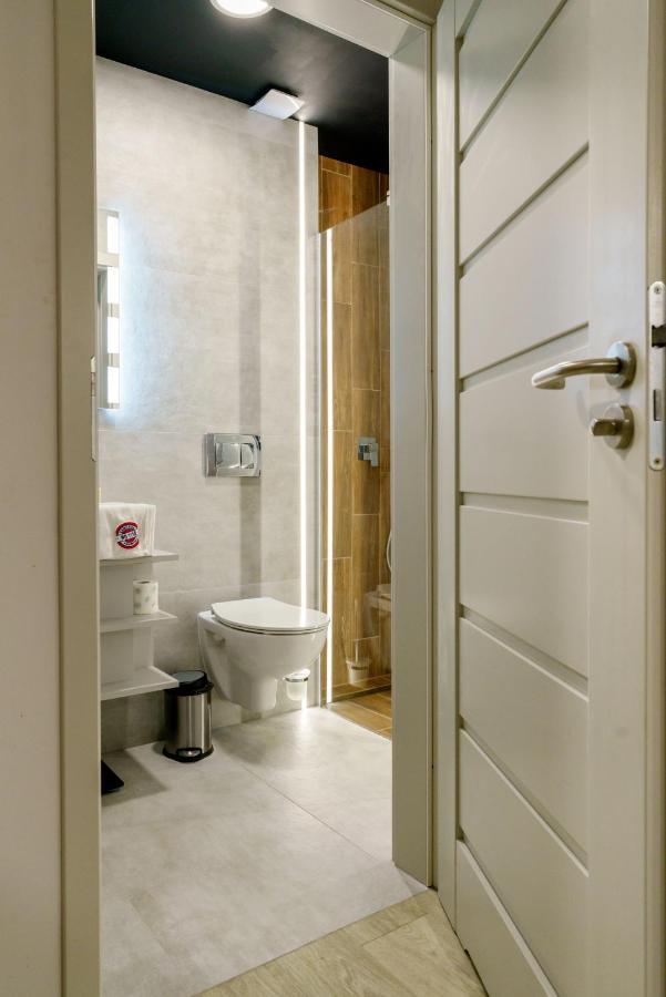 Kamienica No 111A Warsaw Airport Lejlighedshotel Eksteriør billede