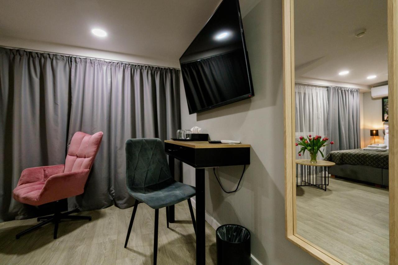 Kamienica No 111A Warsaw Airport Lejlighedshotel Eksteriør billede